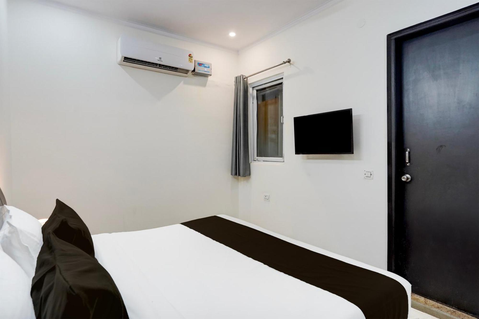古尔冈Super Townhouse Sector 53 Golf Course Road公寓 外观 照片